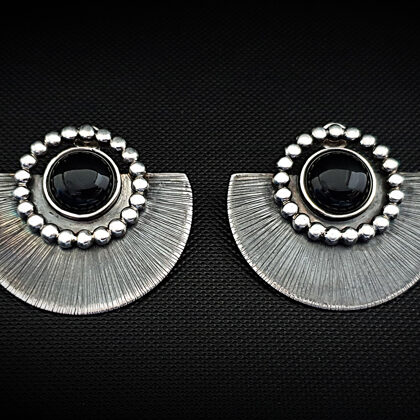 Oxidized sterling silver earrings with onyx